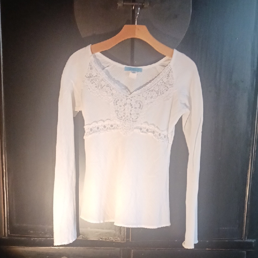 Anna Huling Stretch-cotton Peasant Blouse w/crocheted Decolletage